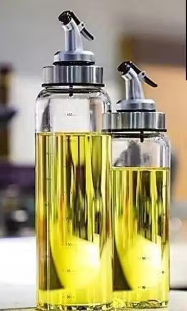 Food-Grade Plastic 1 litres Oil Dispenser & 500 ML Oil Dispenser (2PCS)